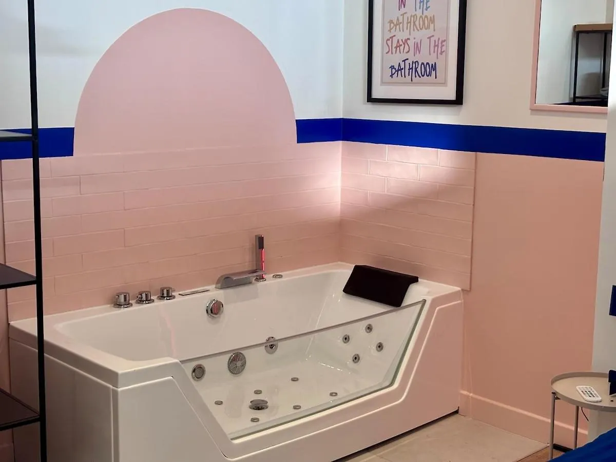 La Sixtys Room Loveroom Castres  Castres (Tarn)