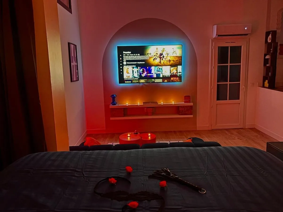 La Sixtys Room Loveroom Castres  Castres (Tarn)