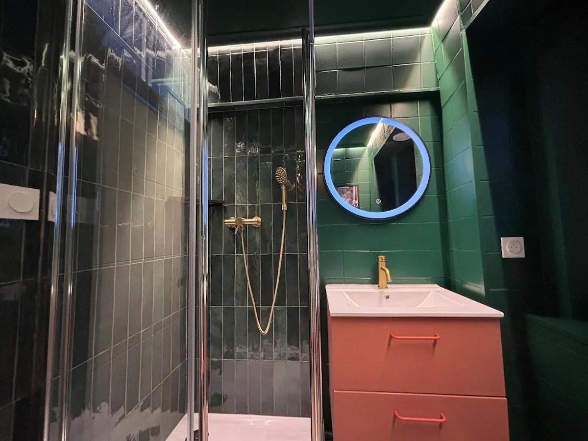 La Sixtys Room Loveroom Castres  Apartment