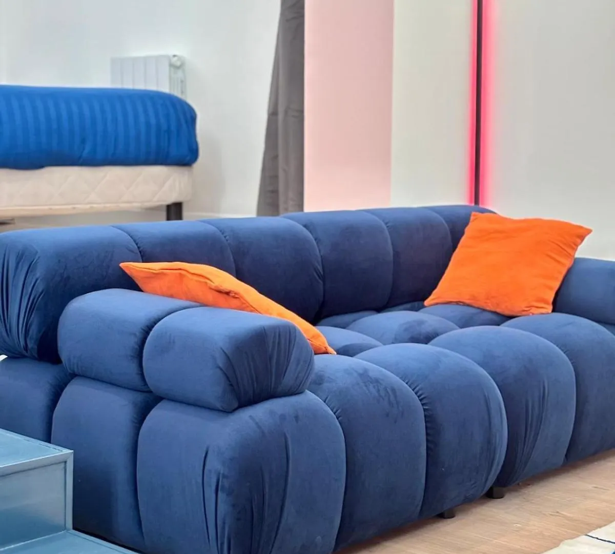 La Sixtys Room Loveroom Castres  Apartment